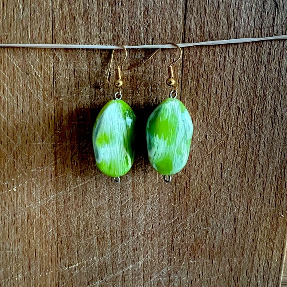 Hand made beaded boho earrings - Picture 1 of 1